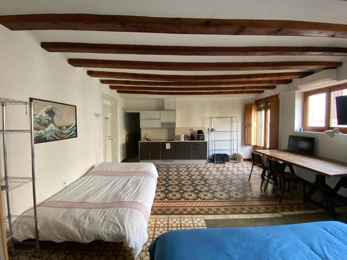 Lovely 2-Bed Apartment In Barcelonas Best Location 0*, Barcelona Spain