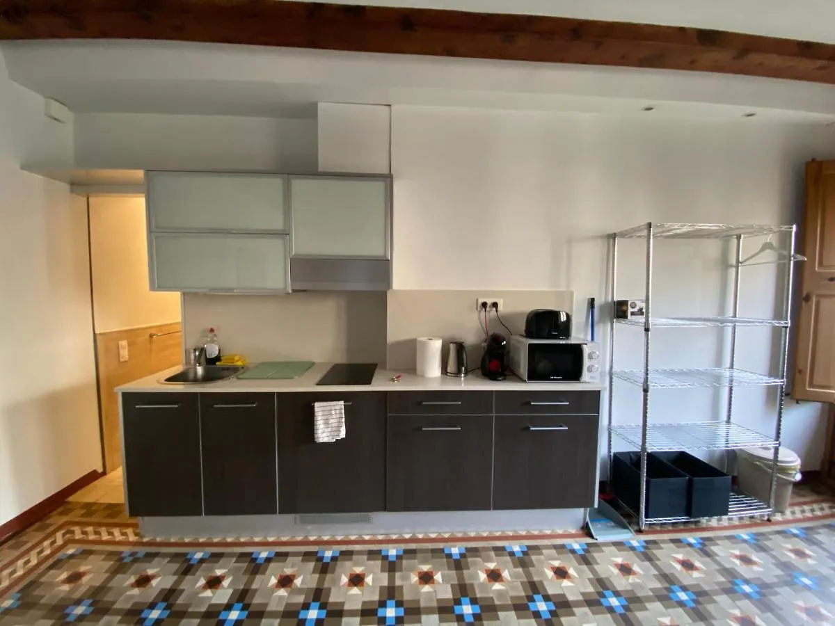 Lovely 2-Bed Apartment In Barcelonas Best Location