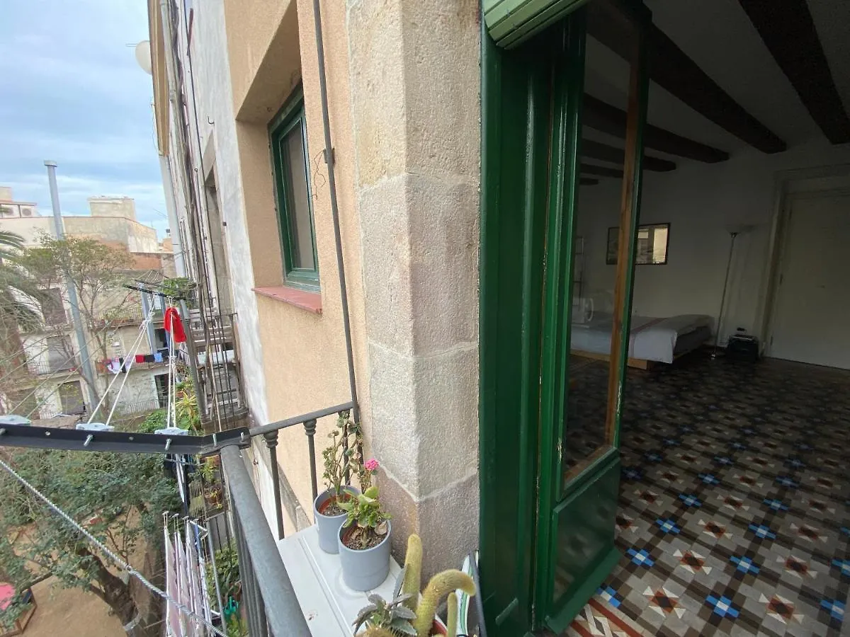 Lovely 2-Bed Apartment In Barcelonas Best Location 西班牙
